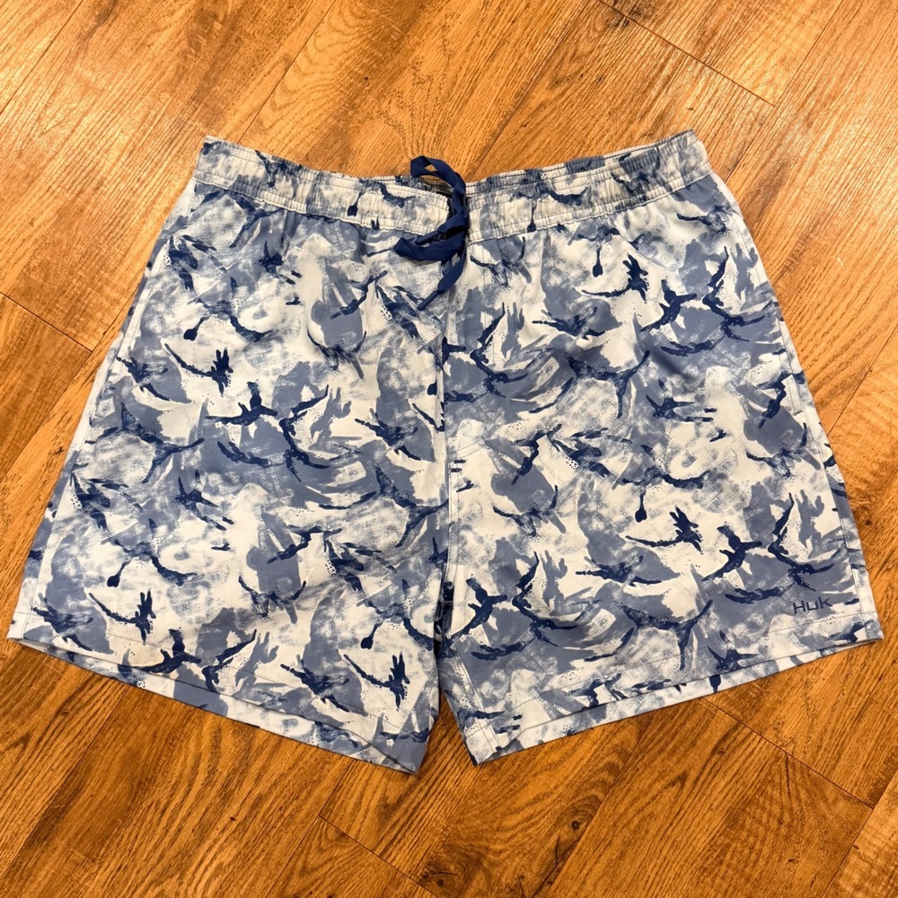 Huk Mens Pursuit Board Shorts Blue White Abstract Print Size XL H2000212-476